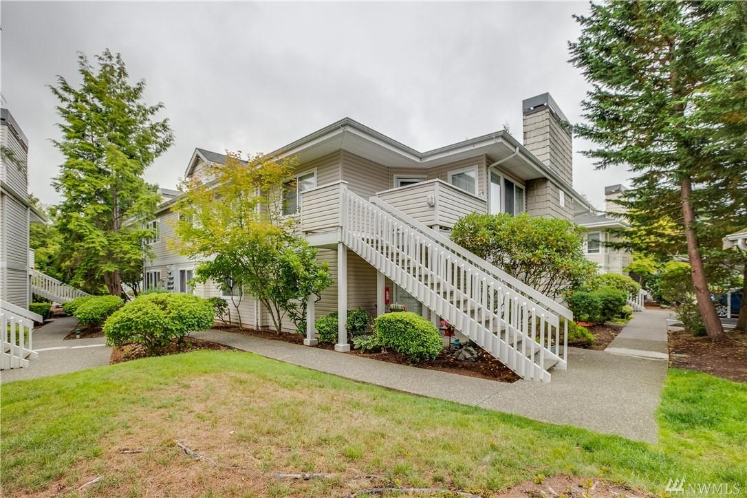 9210 Market Place - Photo 1