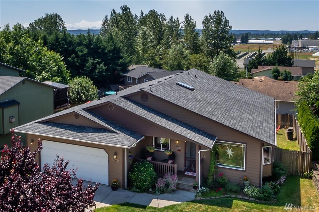 17624 Highland View Dr - Photo 1
