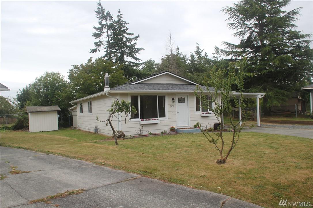 2109 33rd Street - Photo 1