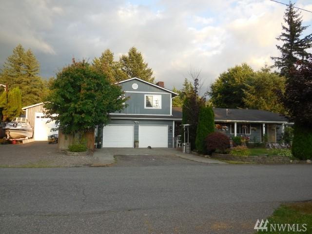 224 9th St - Photo 1