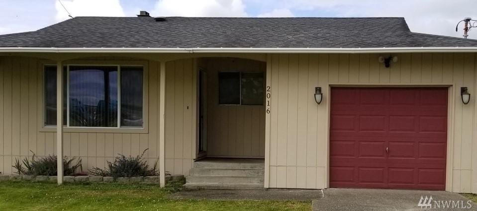 2016 1St St - Photo 1