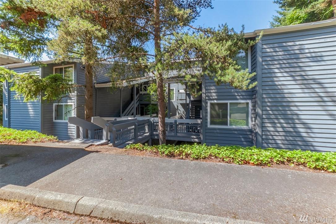 9470 Redmond Woodinville Rd - Photo 1