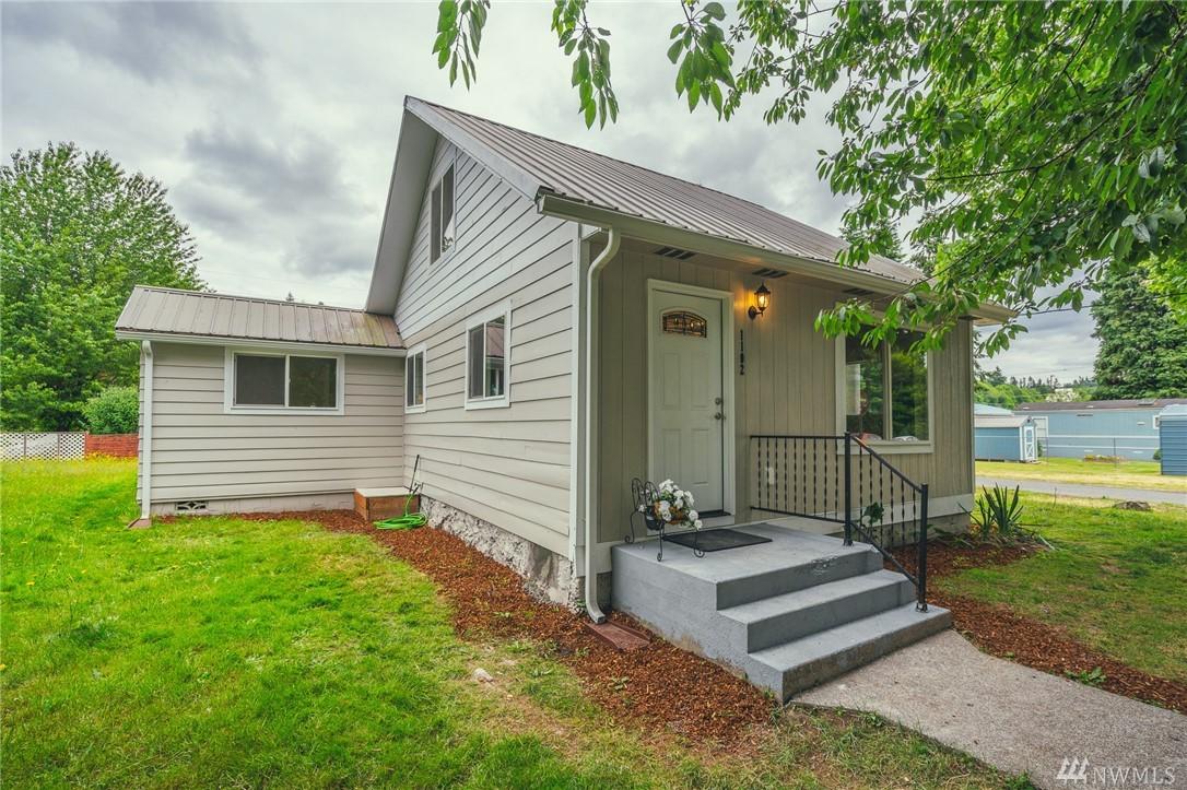 1102 Mill Ave - Photo 1