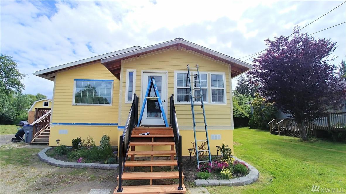 113 Lovett - Photo 1