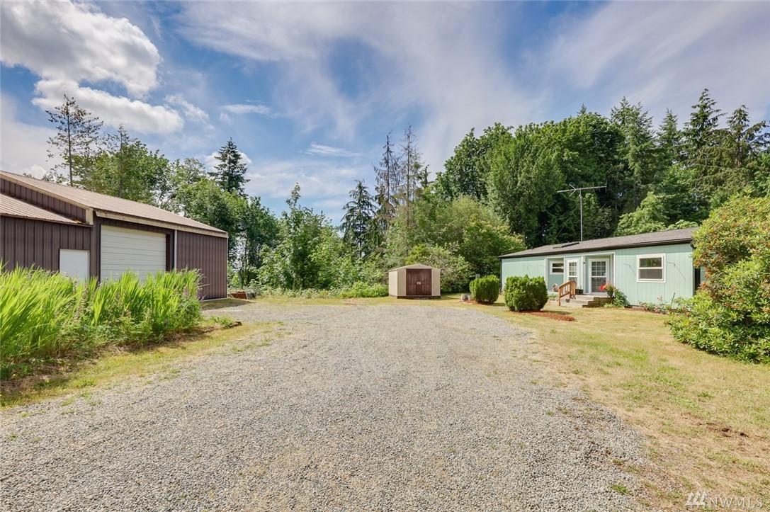17 Beaver Ridge - Photo 1