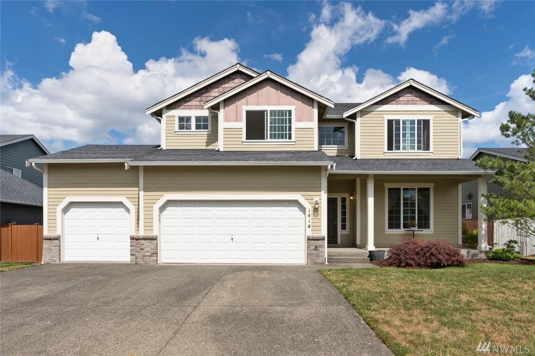 1414 Riddell Ave - Photo 1