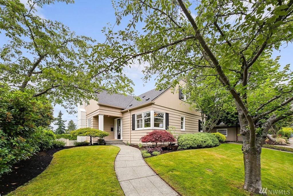 1801 30th Ave - Photo 1