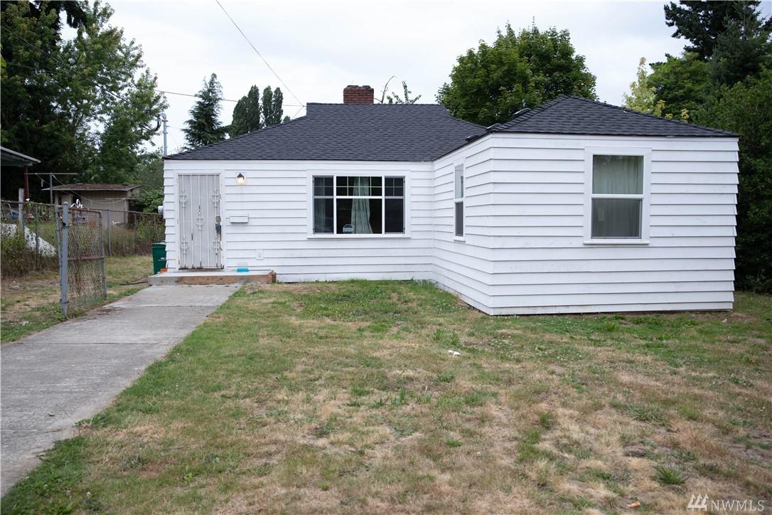 12021 69th Ave - Photo 1