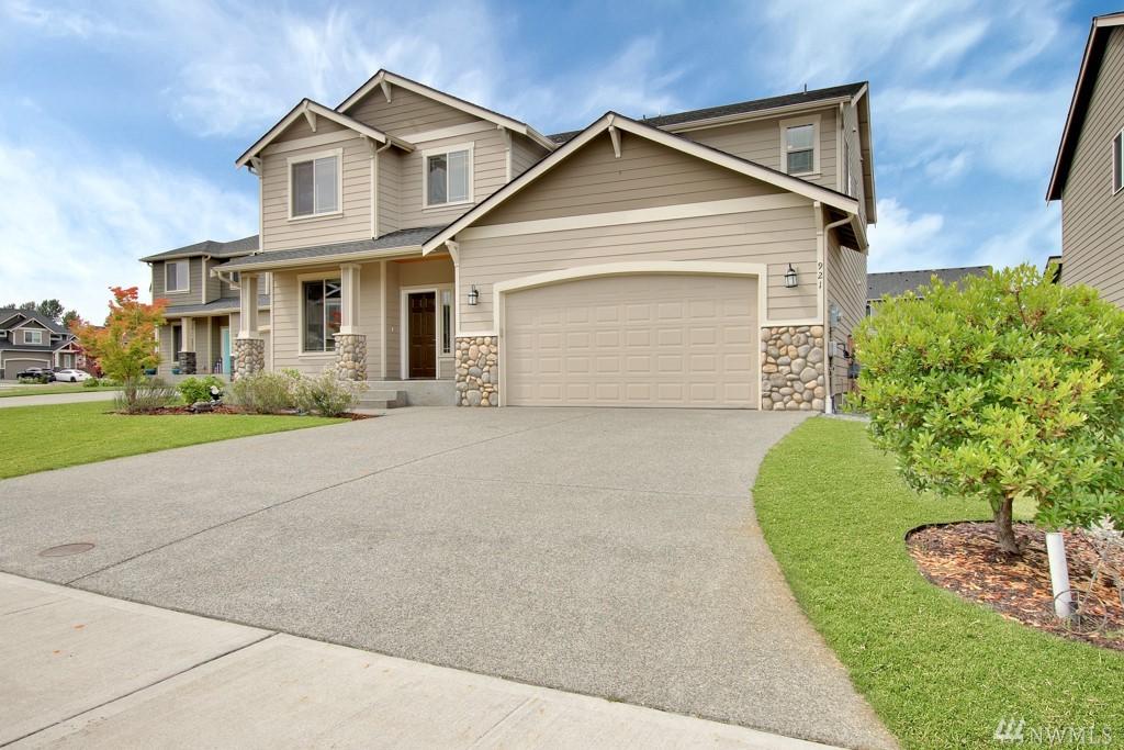 921 Boatman Ave - Photo 1