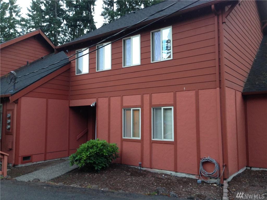 12822 62nd Ave - Photo 1