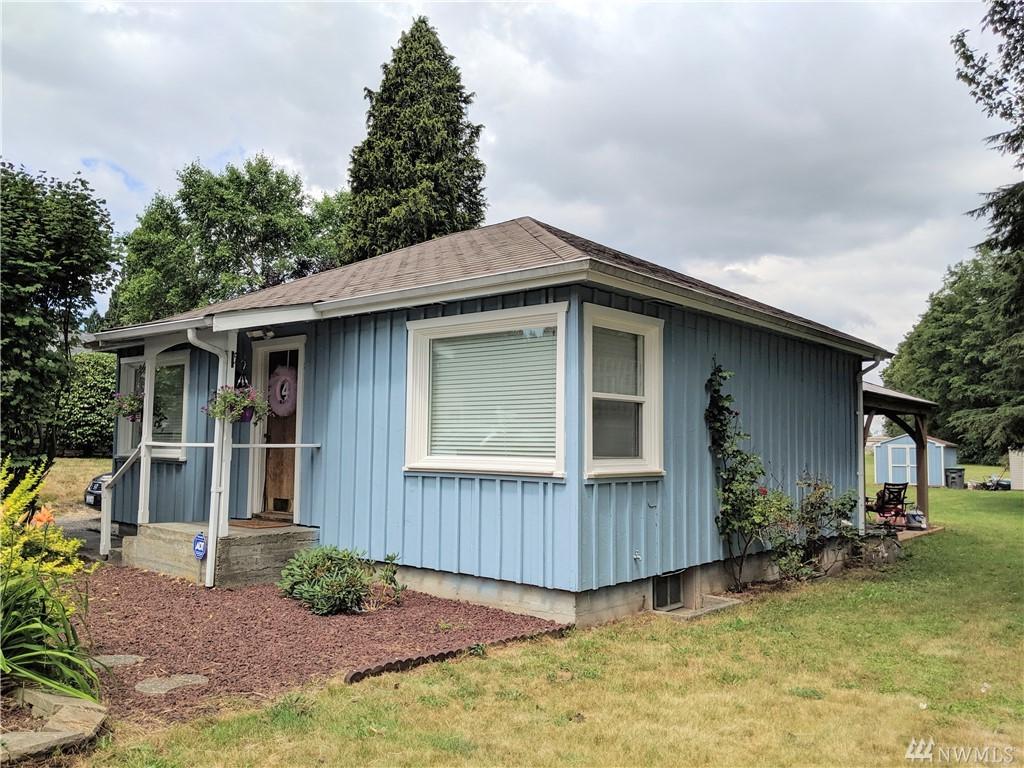 717 Highland Dr - Photo 1