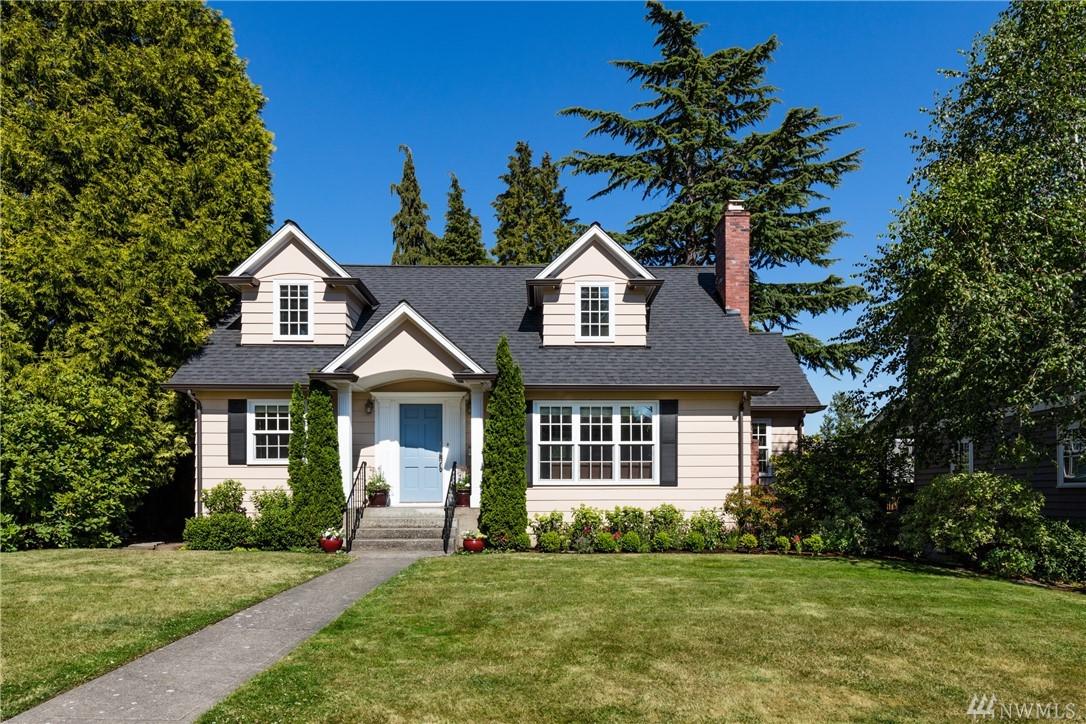 7056 54th Ave - Photo 1