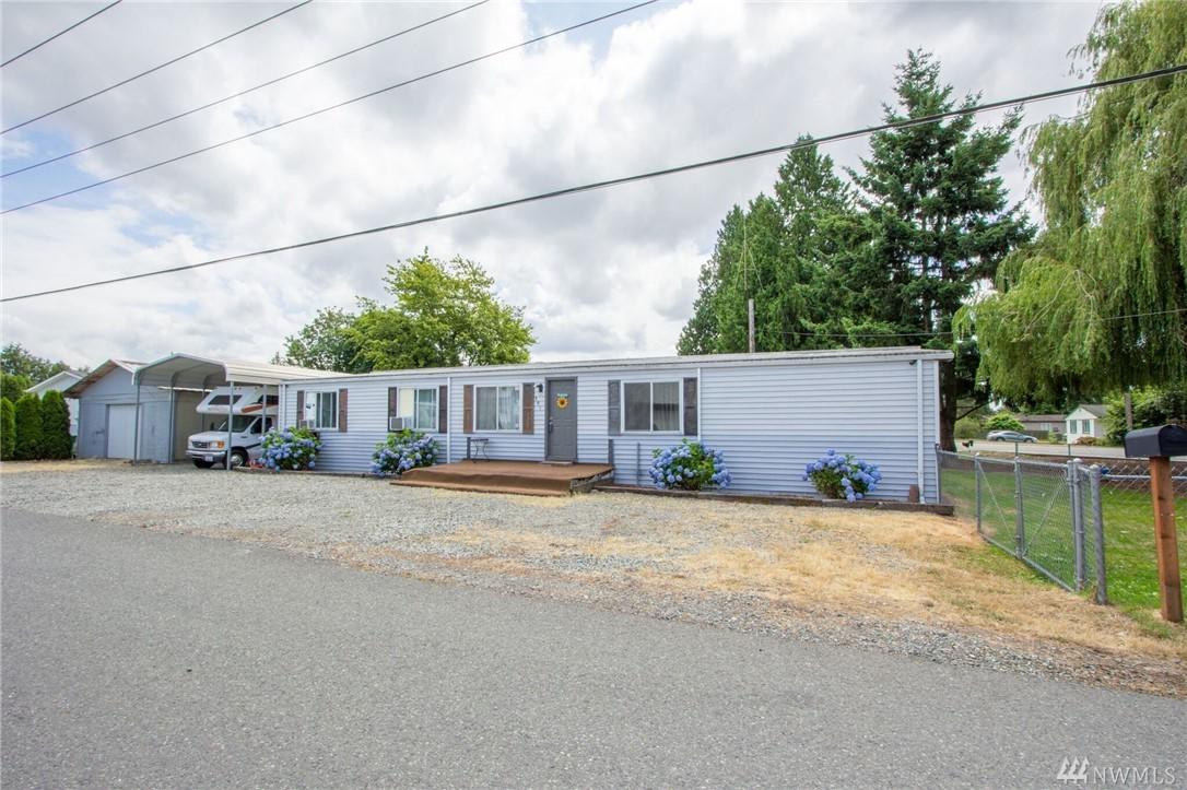 300 4th Ave - Photo 1