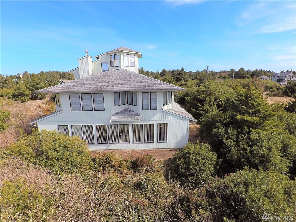 177 Sand Dune Ave - Photo 1