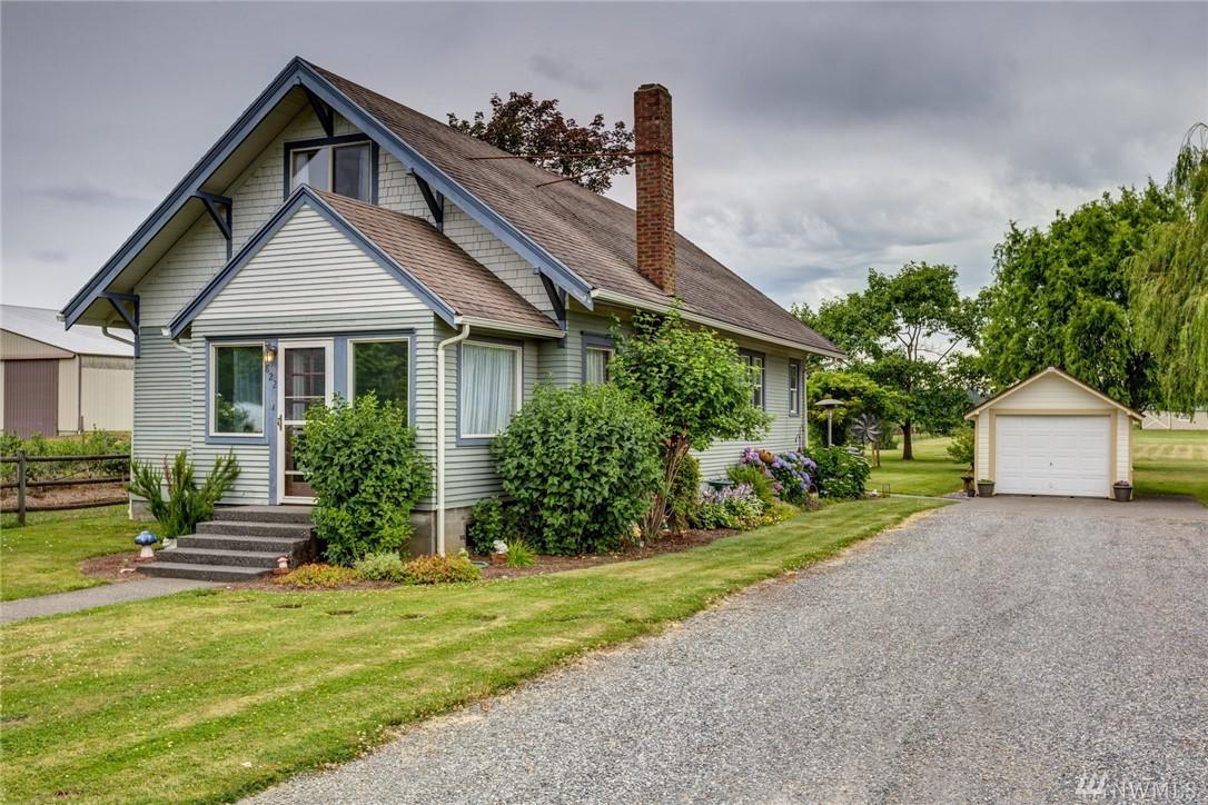 822 Larson Rd - Photo 1