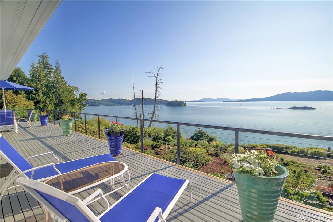 1247 Chuckanut Dr - Photo 1