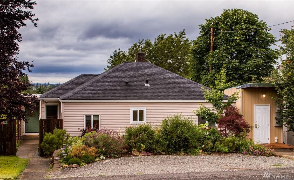 2509 Huron St - Photo 1