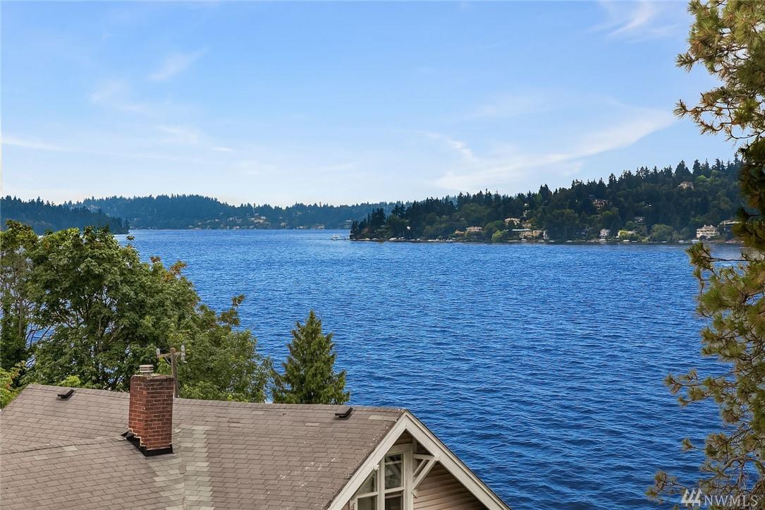 9852 Arrowsmith Ave - Photo 1
