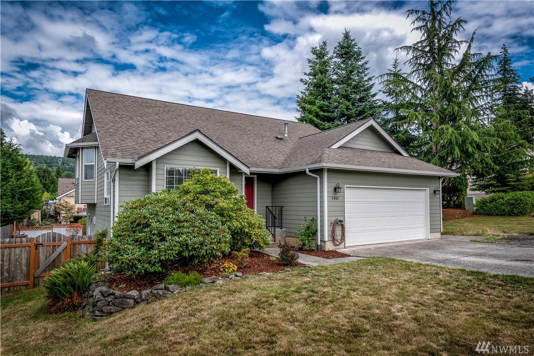 3902 Tamarack Road - Photo 1