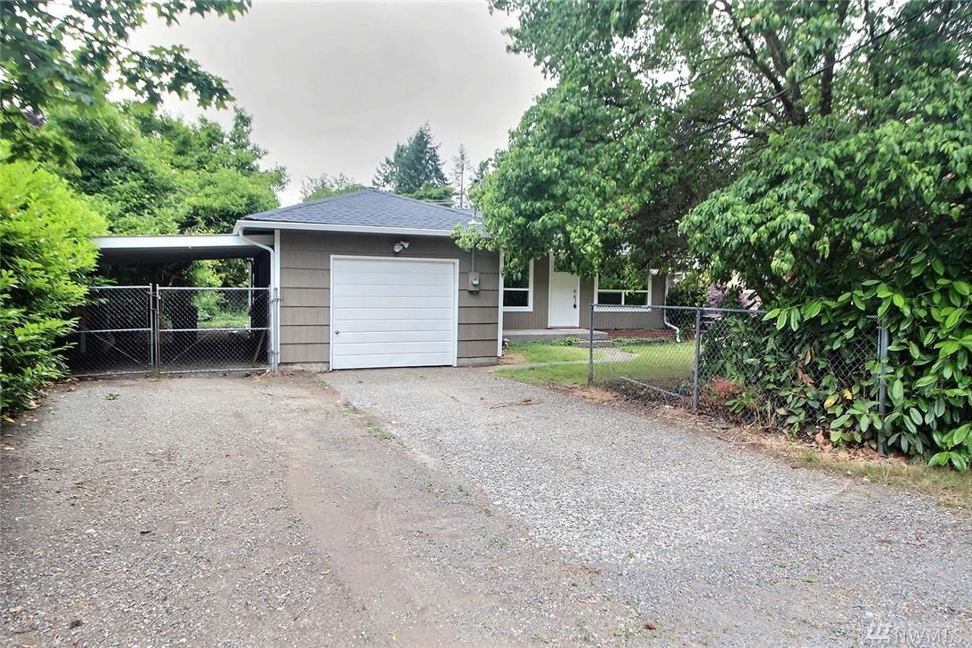 10408 Broadway Ave - Photo 1