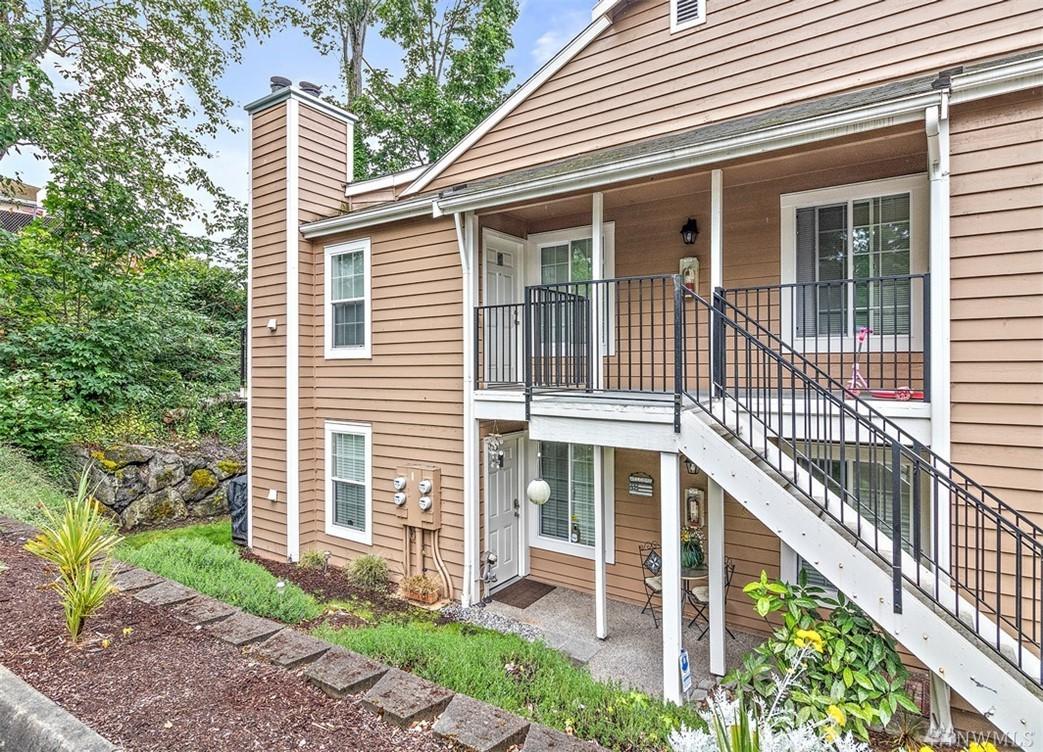 2621 272nd St - Photo 1