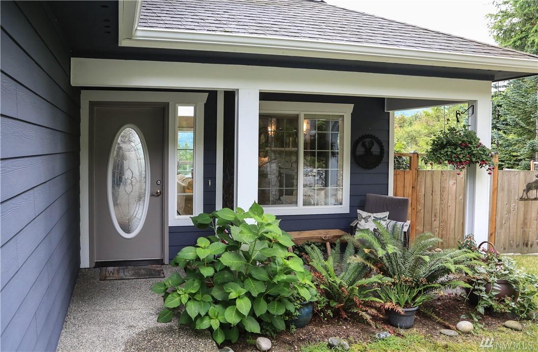 16856 Mountain View Rd - Photo 1