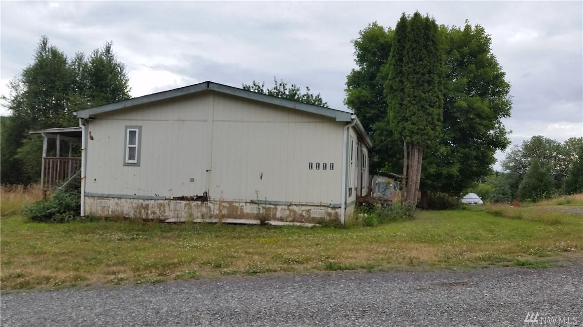 1105 F St - Photo 1