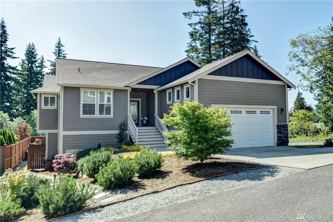 3860 Lindsay Ave - Photo 1