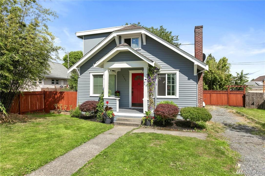 1505 Maple St - Photo 1