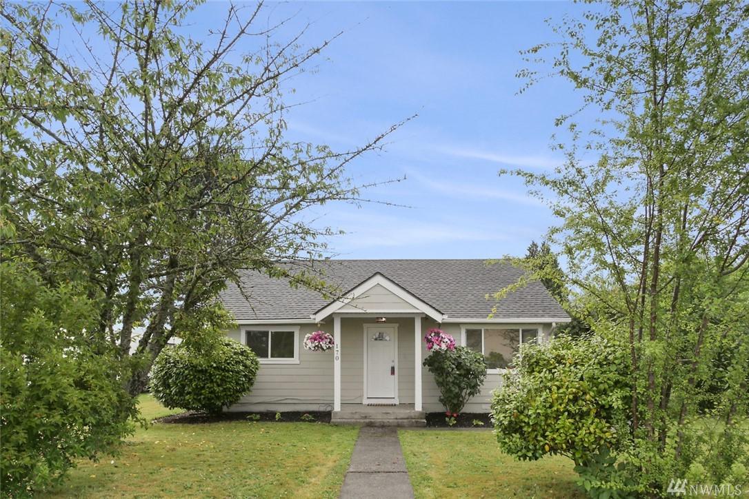 170 3rd St - Photo 1