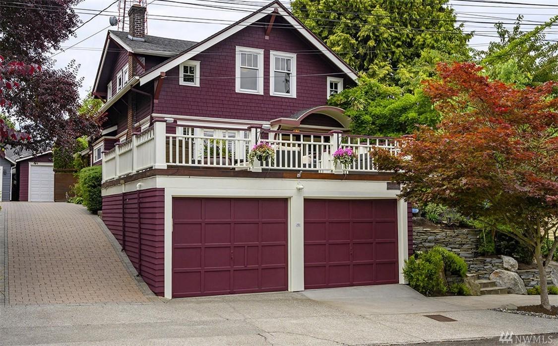 1511 Warren Ave - Photo 1