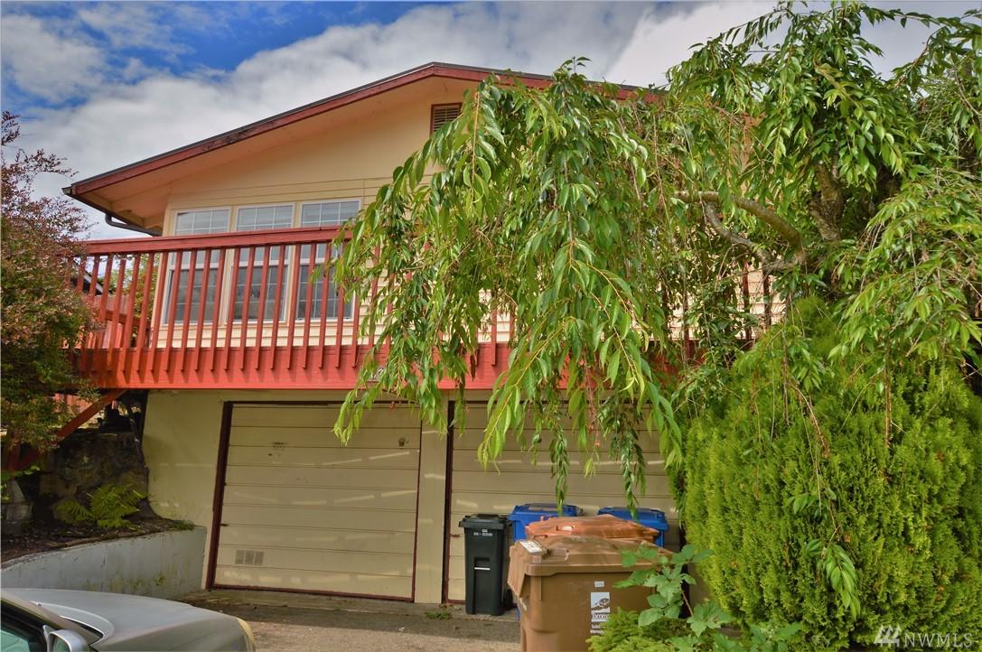 4636 Bristol St - Photo 1