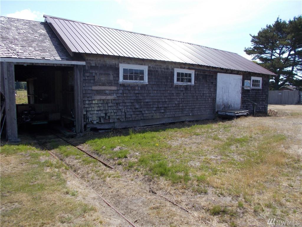 1032 Hanna Lane - Photo 1