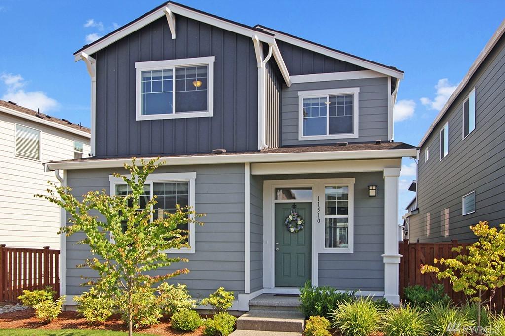 11510 173rd St - Photo 1