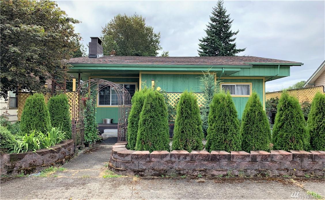 1121 J St - Photo 1