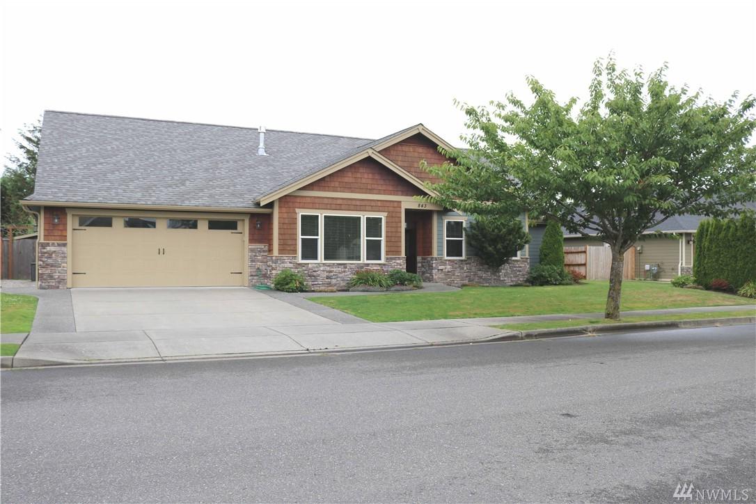 843 Hemlock Ct - Photo 1