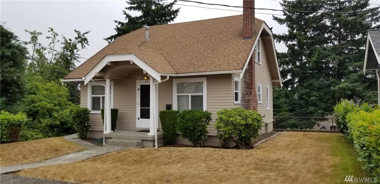 707 Lawrence - Photo 1