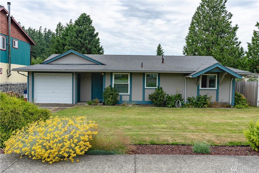 1415 Iris Lane - Photo 1