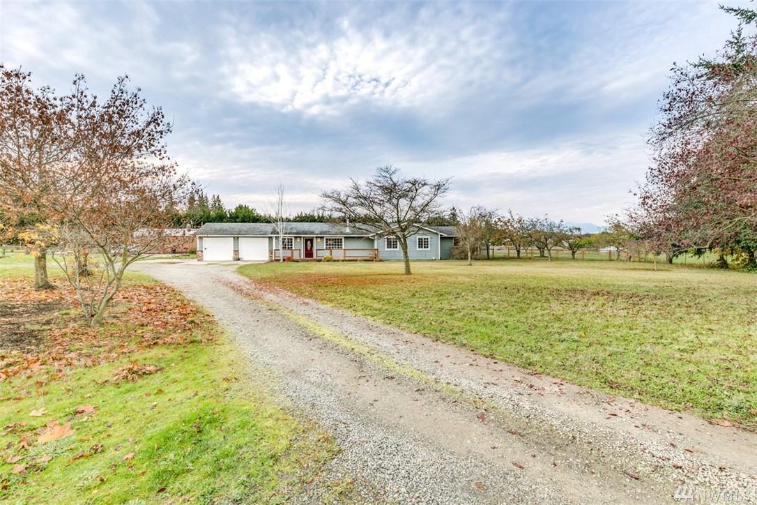 1021 Oak Court - Photo 1