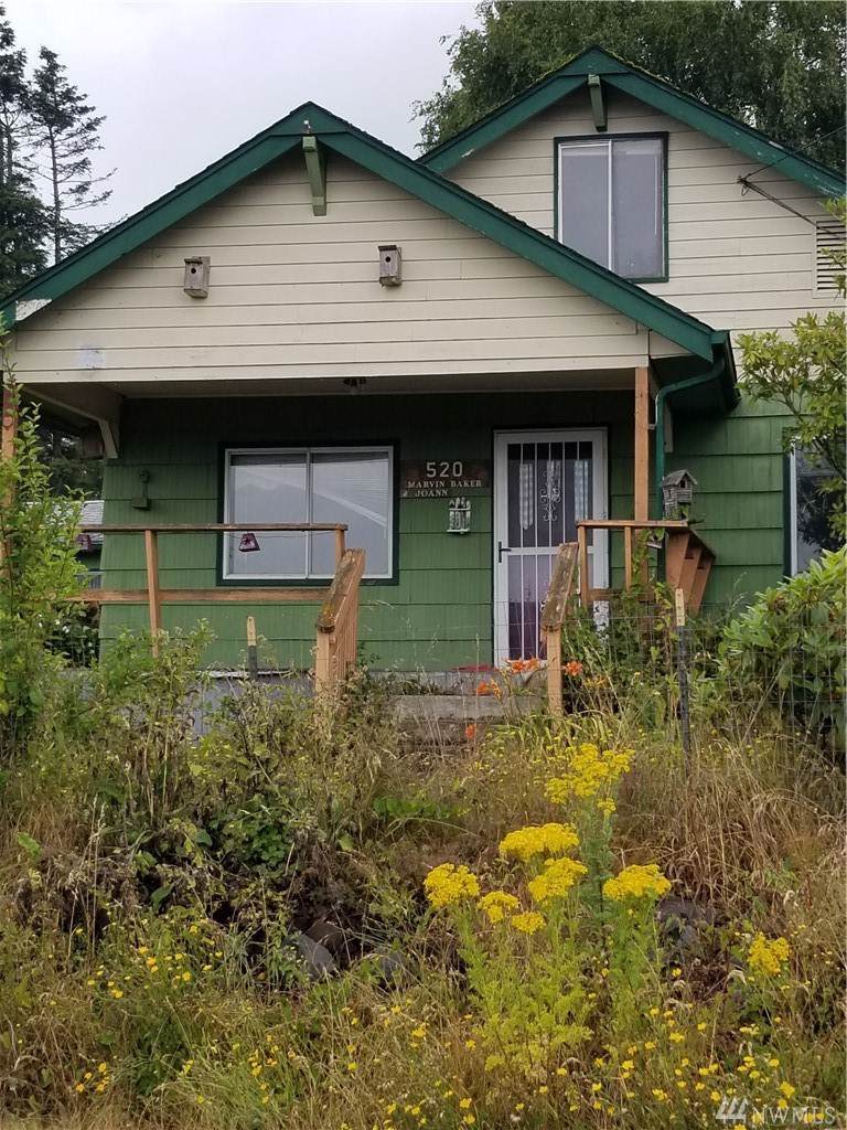 520 Hillcrest Dr - Photo 1