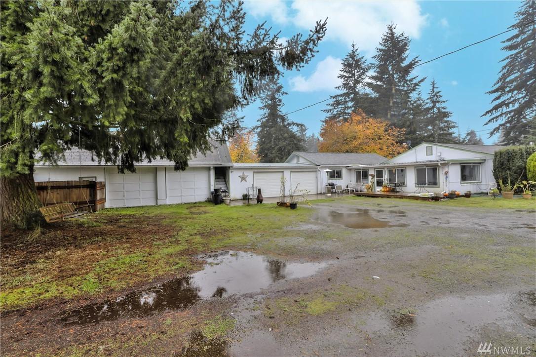 7501 187th Ave - Photo 1