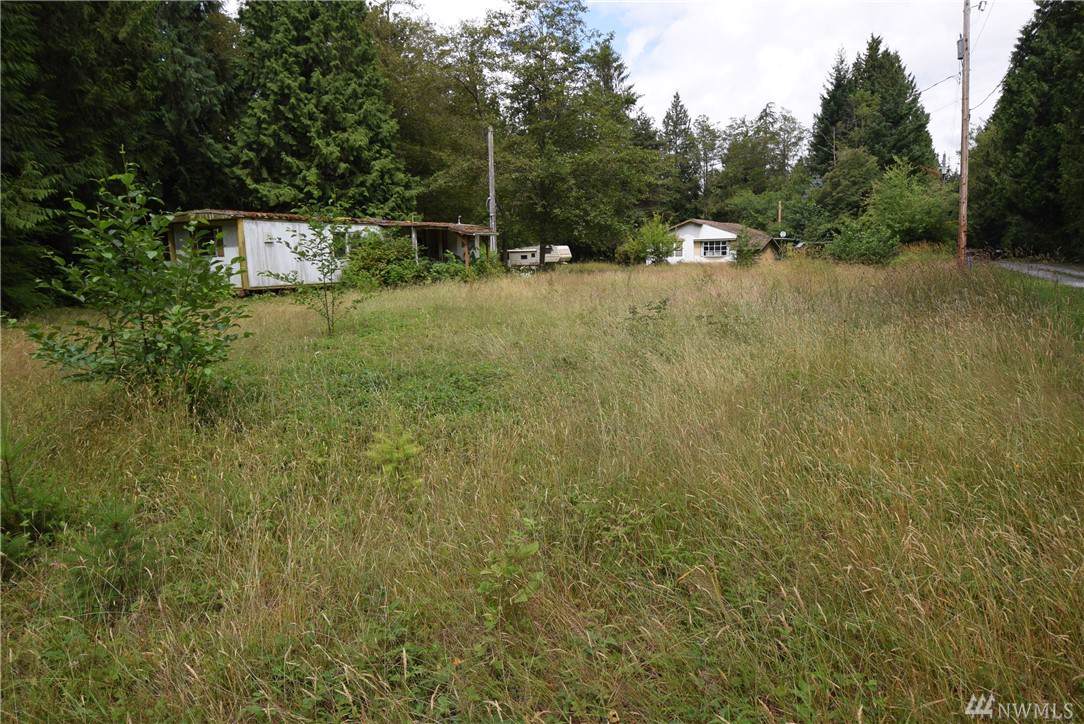 6411 Happy Hollow Rd - Photo 1