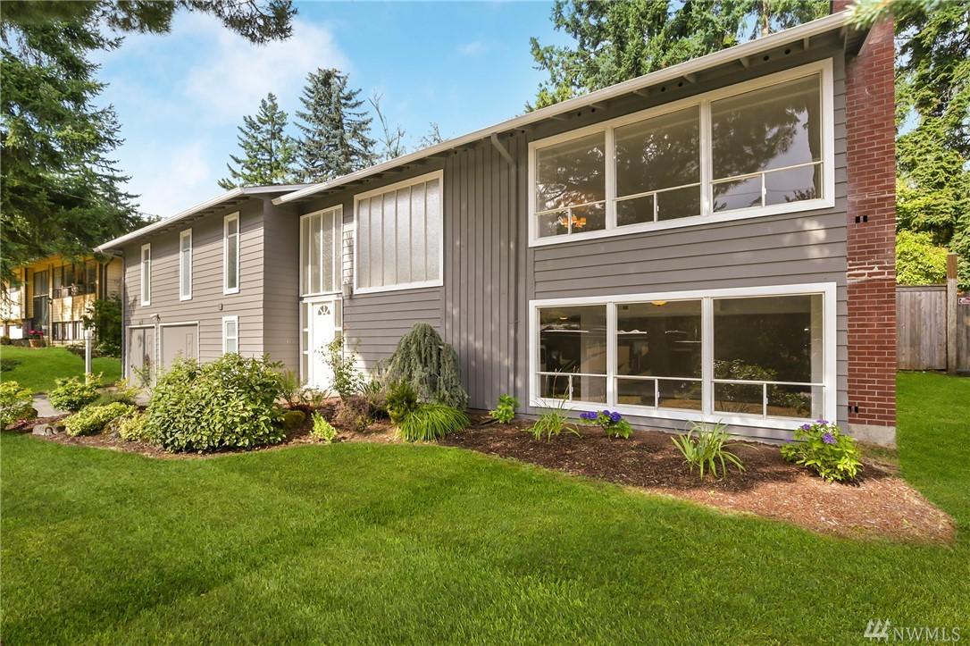 6215 122nd Ave - Photo 1