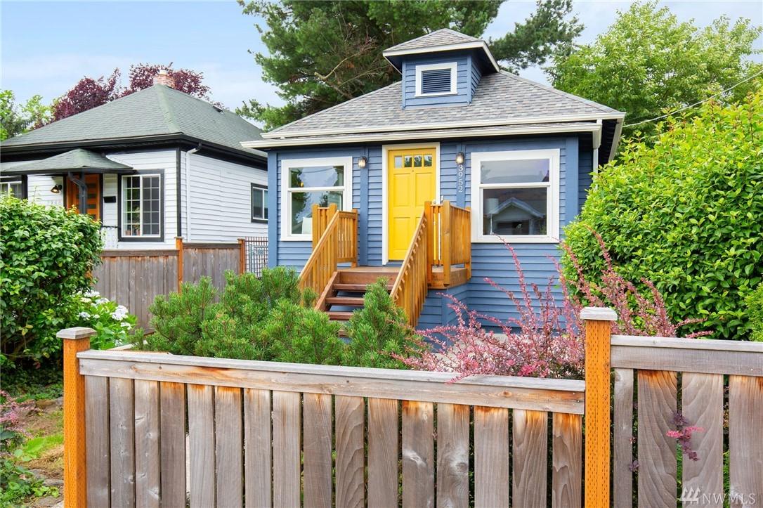 3952 Orcas St - Photo 1
