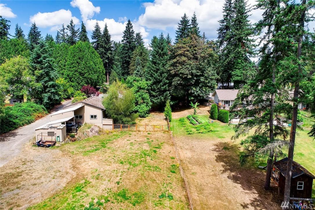 10 Bellflower - Photo 1