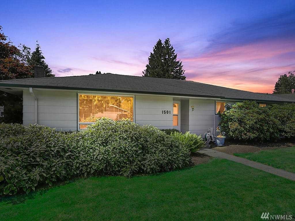 1501 Belmont Ave - Photo 1