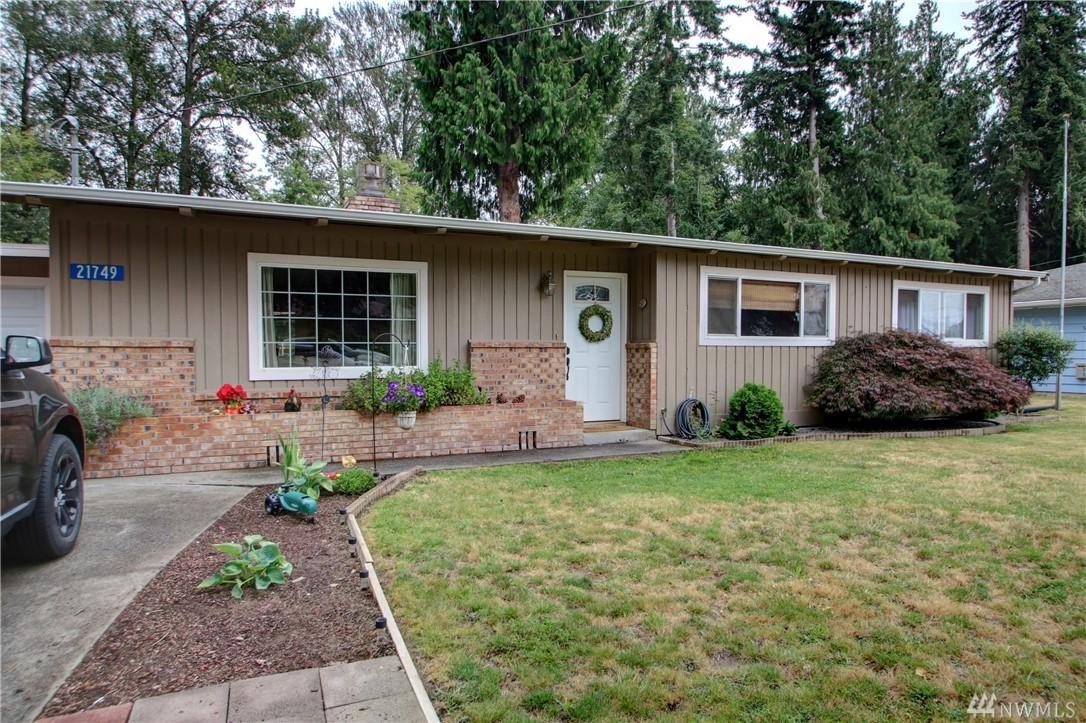 21749 Sterling Dr - Photo 1