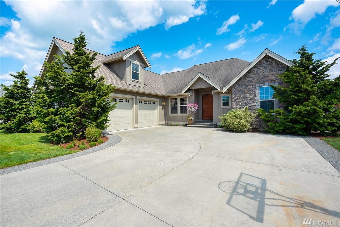 826 Maple Ridge Dr - Photo 1