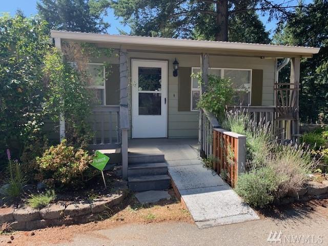 6402 154th St - Photo 1