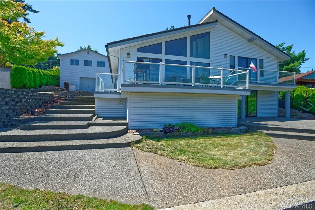 3305 West Tapps Dr E - Photo 1